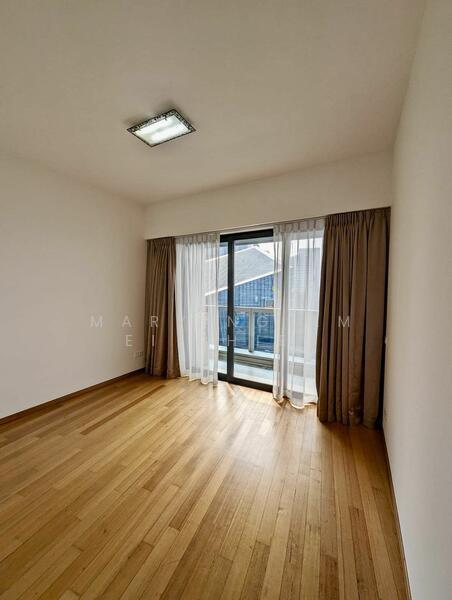 Marina Bay Residences