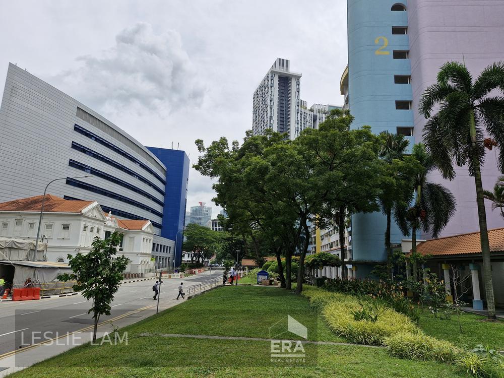 Hdb Half Shop at Everton Park for Rent. Near Outram Mrt and Sgh!