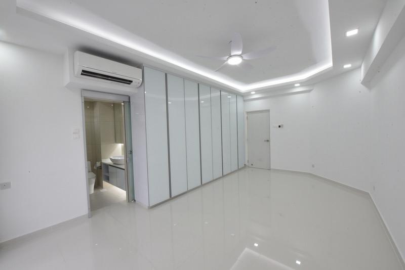 Hawaii Tower Condominium For Rent, $8,900, 3 Bed 2 Bath 2,500 sqft $3.56 psf