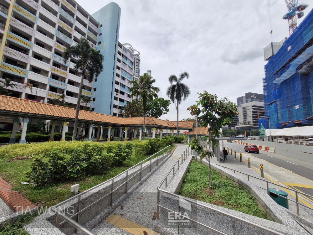 Hdb Half Shop at Everton Park for Rent. Near Outram Mrt and Sgh!