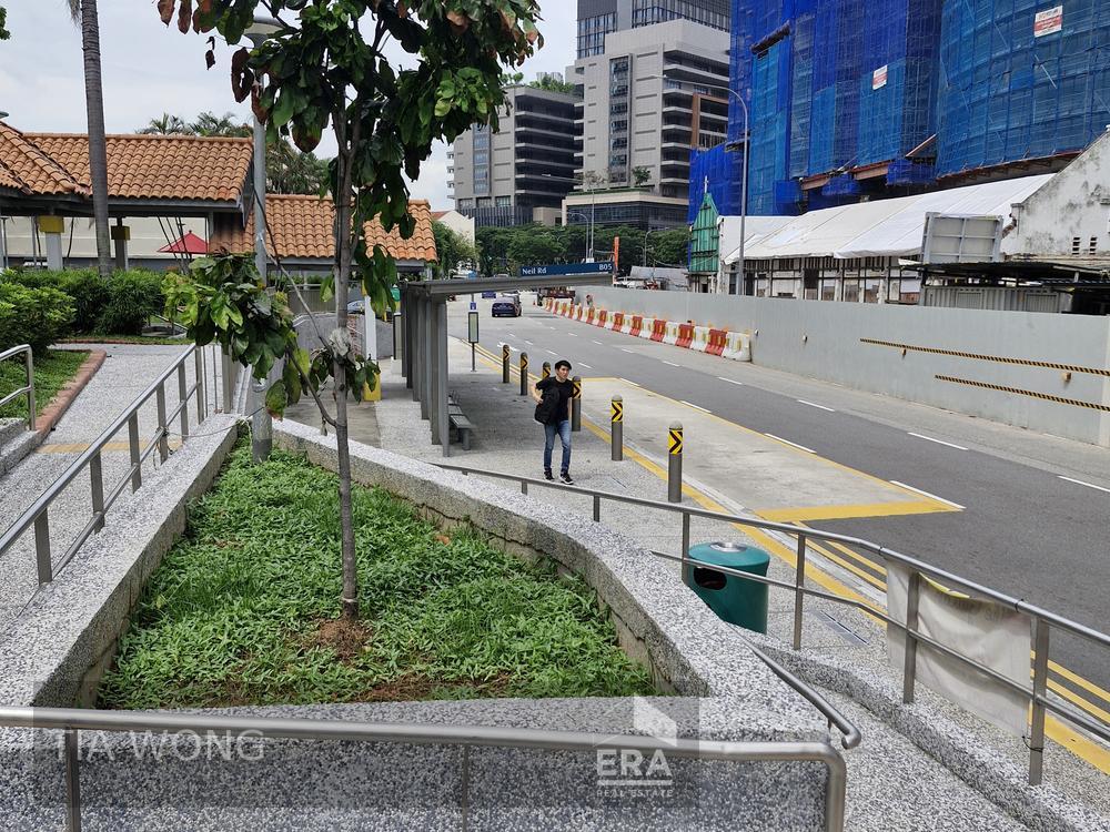 Hdb Half Shop at Everton Park for Rent. Near Outram Mrt and Sgh!