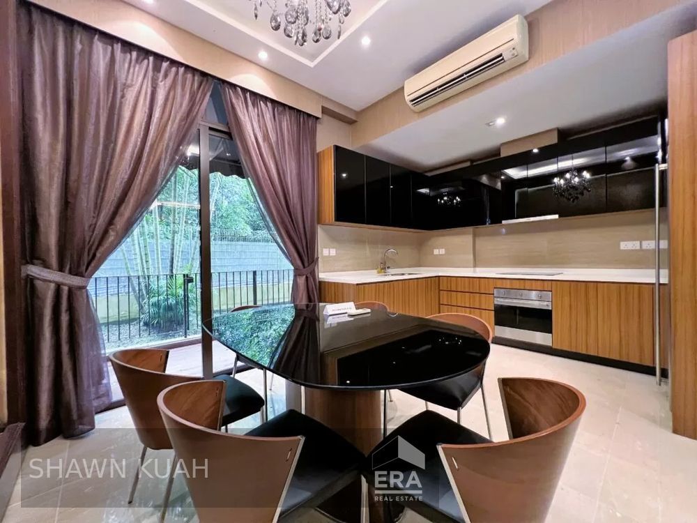 5 Bedroom Immediate Move-in Cluster Landed With Pool and Gym