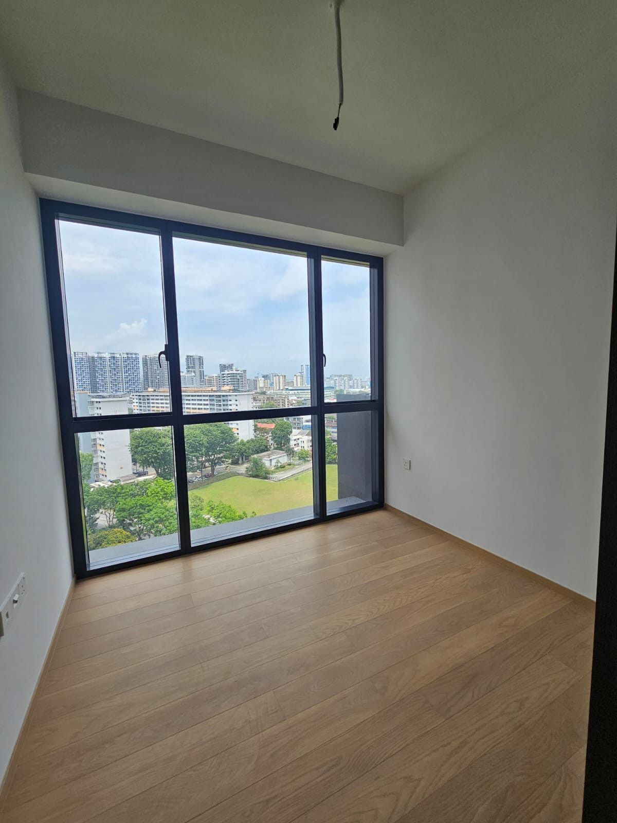 Piccadilly Grand Condominium For Rent, $7,000, 3 Bed 3 Bath 1,098 sqft $6.38 psf Condominium | D08 Serangoon Road | Prop-GPT the AI-Powered Property Guru