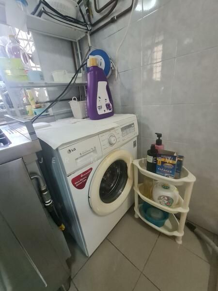 88 Commonwealth Close