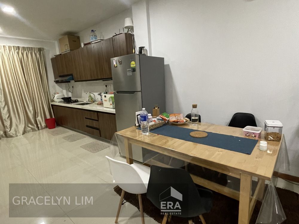 Convenient and Spacious 2 Bedroom Prime Location