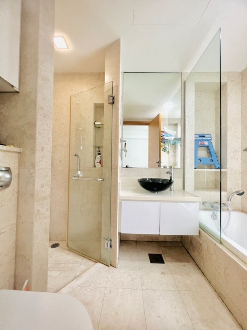 The Belvedere Condominium For Rent, $6,300, 3 Bed 3 Bath 1,238 sqft $5.09 psf