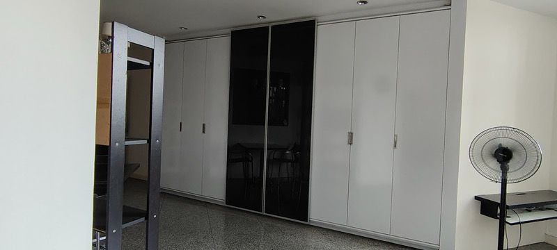 Maysprings Apartment For Rent, $3,500, 2 Bed 2 Bath 915 sqft $3.83 psf