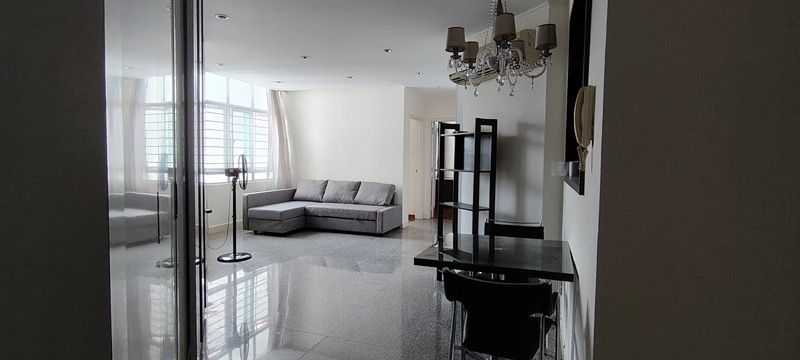 Maysprings Apartment For Rent, $3,500, 2 Bed 2 Bath 915 sqft $3.83 psf