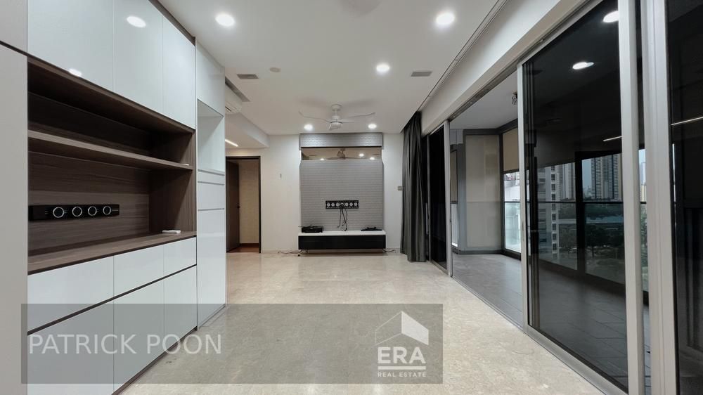 Unit Available Immediately High Floor Renovated