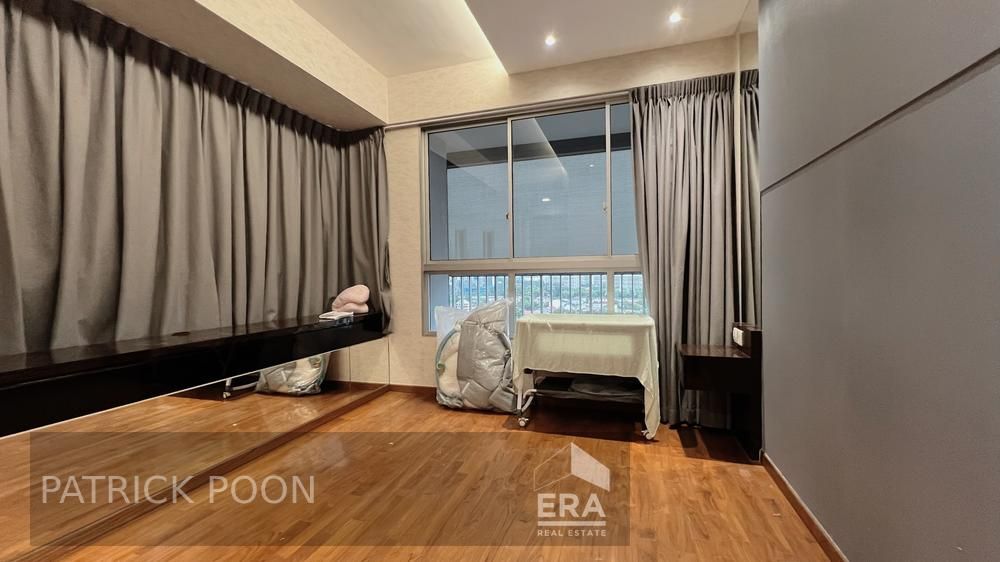 Unit Available Immediately High Floor Renovated