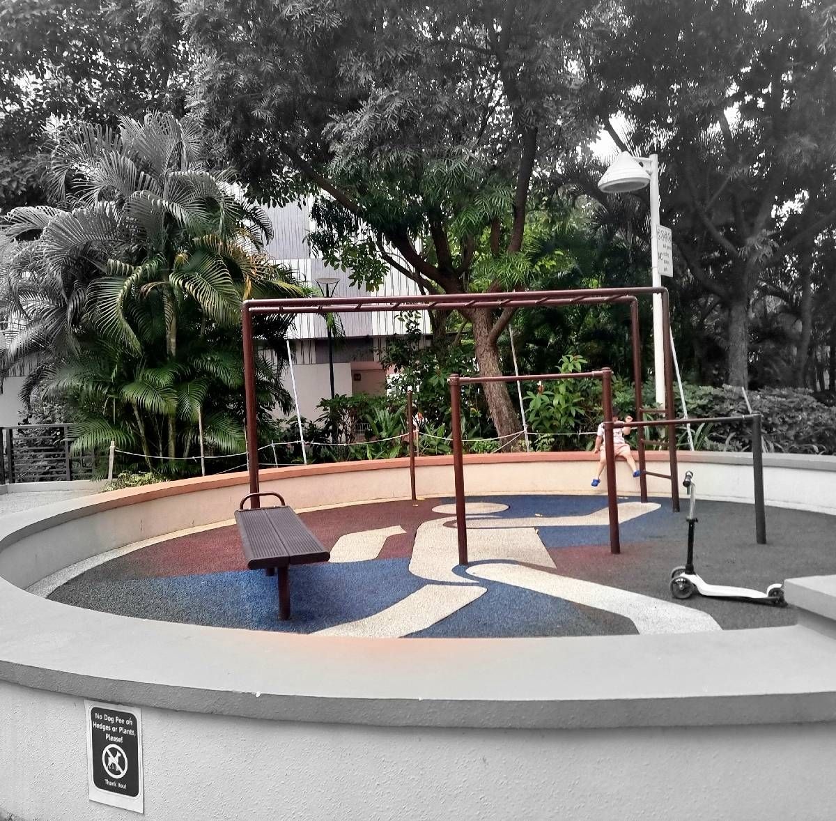 Haig Court Condominium For Rent, $5,500, 3 Bed 3 Bath 1,400 sqft $3.93 psf