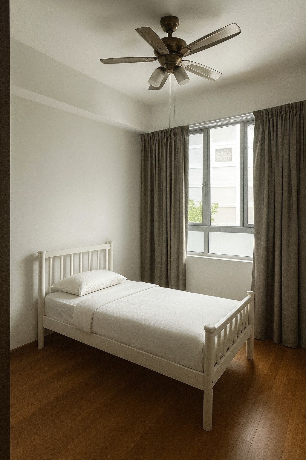 The Parc Condominium Condominium For Rent, $6,800, 4 Bed 3 Bath 1,421 sqft $4.79 psf