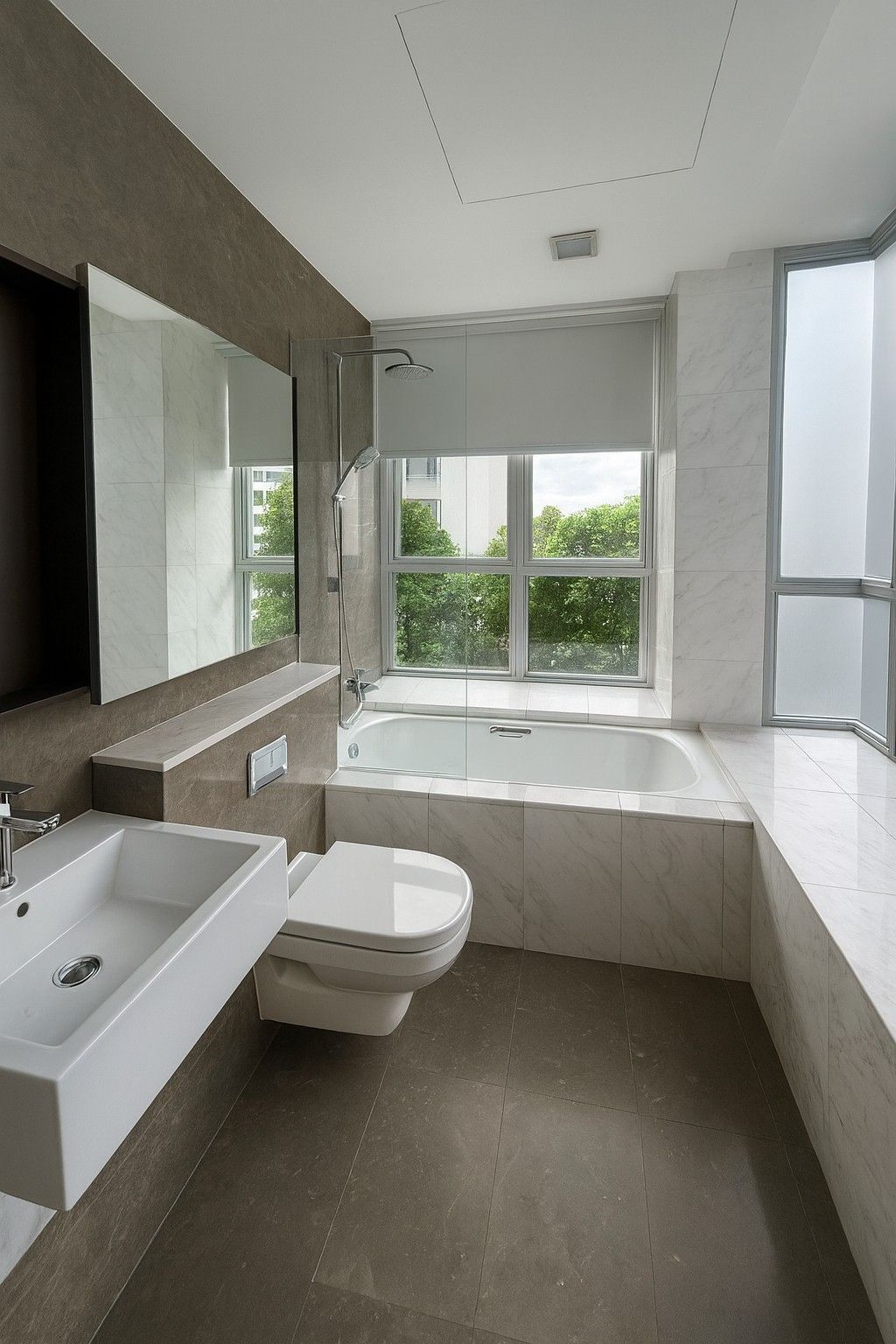 The Parc Condominium Condominium For Rent, $6,800, 4 Bed 3 Bath 1,421 sqft $4.79 psf