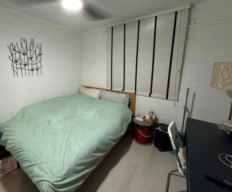 44 Telok Blangah Drive HDB Apartment Room Rental, $1,300, 1 Bed 1 Bath 150 sqft $8.67 psf