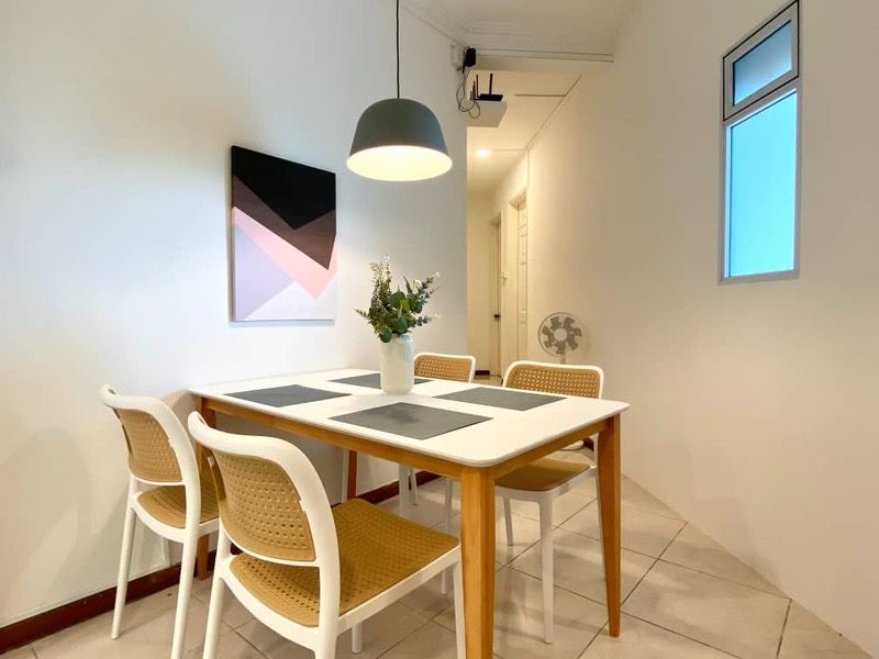 Elias Green Condominium Room Rental, $1,699, 1 Bed 1 Bath 300 sqft $5.66 psf