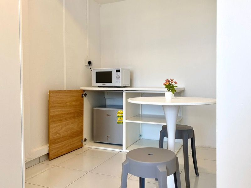 People's Park Complex Apartment Room Rental, $1,799, 1 Bed 1 Bath 180 sqft $9.99 psf