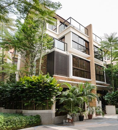 5 Bedroom Immediate Move-in Cluster Landed With Pool and Gym