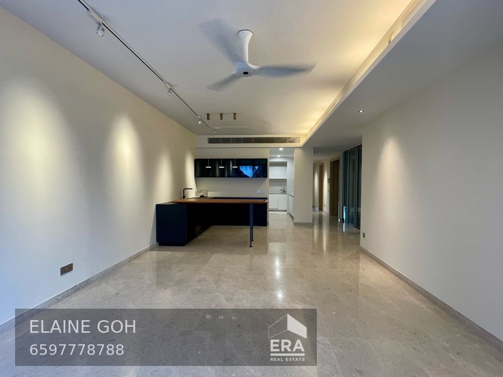 3 Room 3 Bath Reno Kitchen No Road and Pool Noise Off Balcony Seaview!