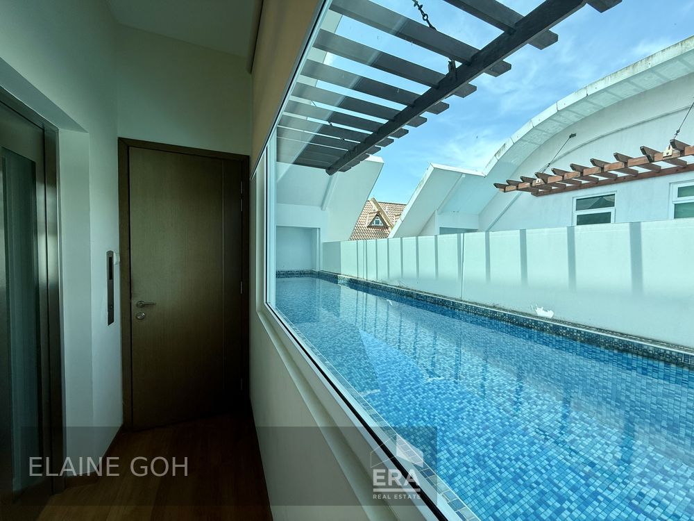 3.5 Storey Semi-d Freehold 4 Rooms Pte Lift & Pool 1 Km Henry Park Pri