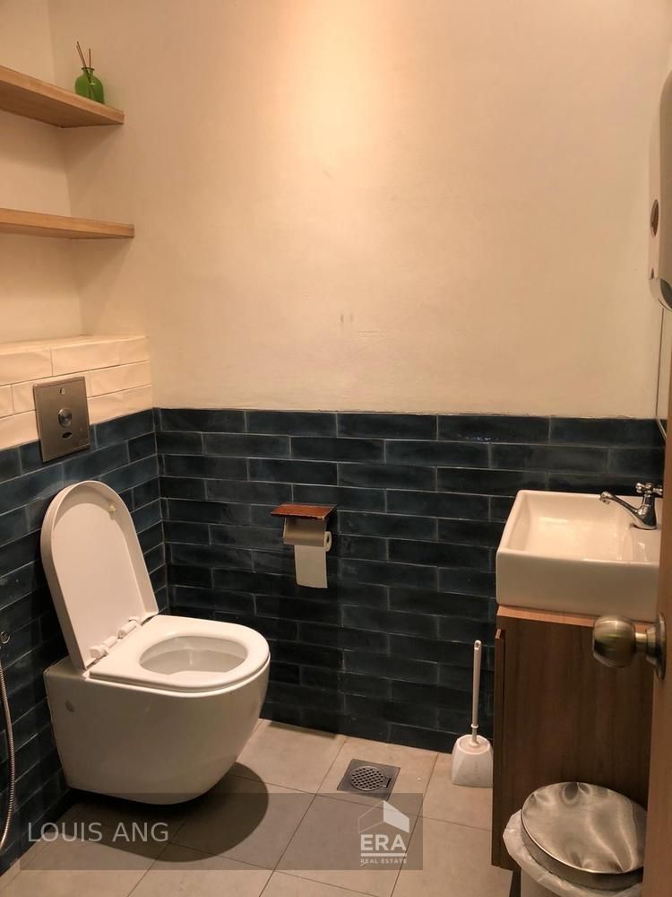 Approved Ground Floor Fnb Cafe, Maxwell and Chinatown Mrt, Good Foot