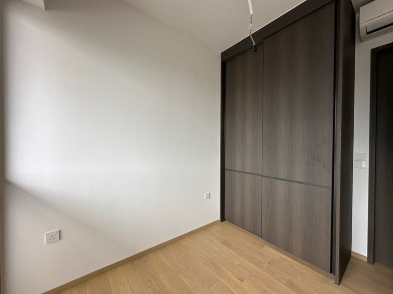 Piccadilly Grand Condominium For Rent, $5,500, 2 Bed 2 Bath 710 sqft $7.75 psf