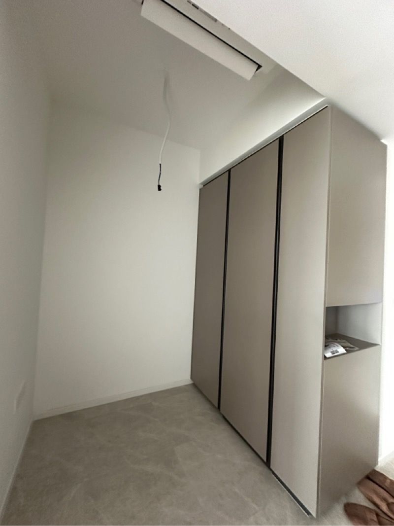 Piccadilly Grand Condominium For Rent, $5,500, 2 Bed 2 Bath 710 sqft $7.75 psf