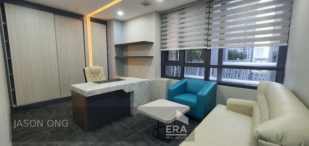 Fully Furnished Corner Unit for Immediate Occupancy Commercial | D01 Boat Quay | Prop-GPT the AI-Powered Property Guru