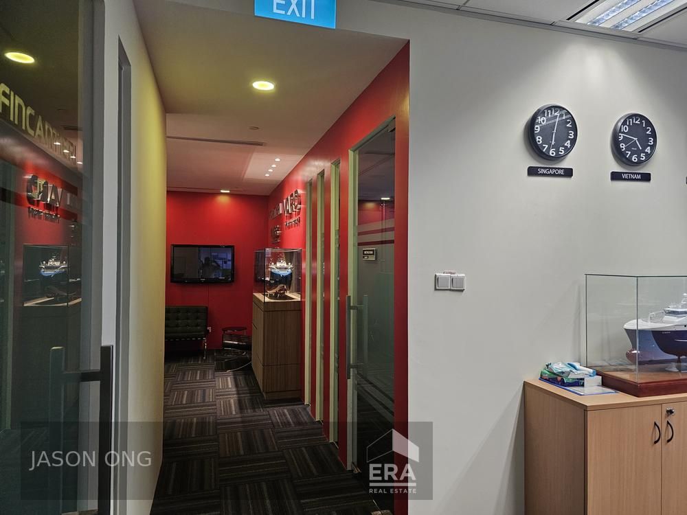 Corner Unit, Fully Fitted With Workstations, Meeting Room, Dry Pantry