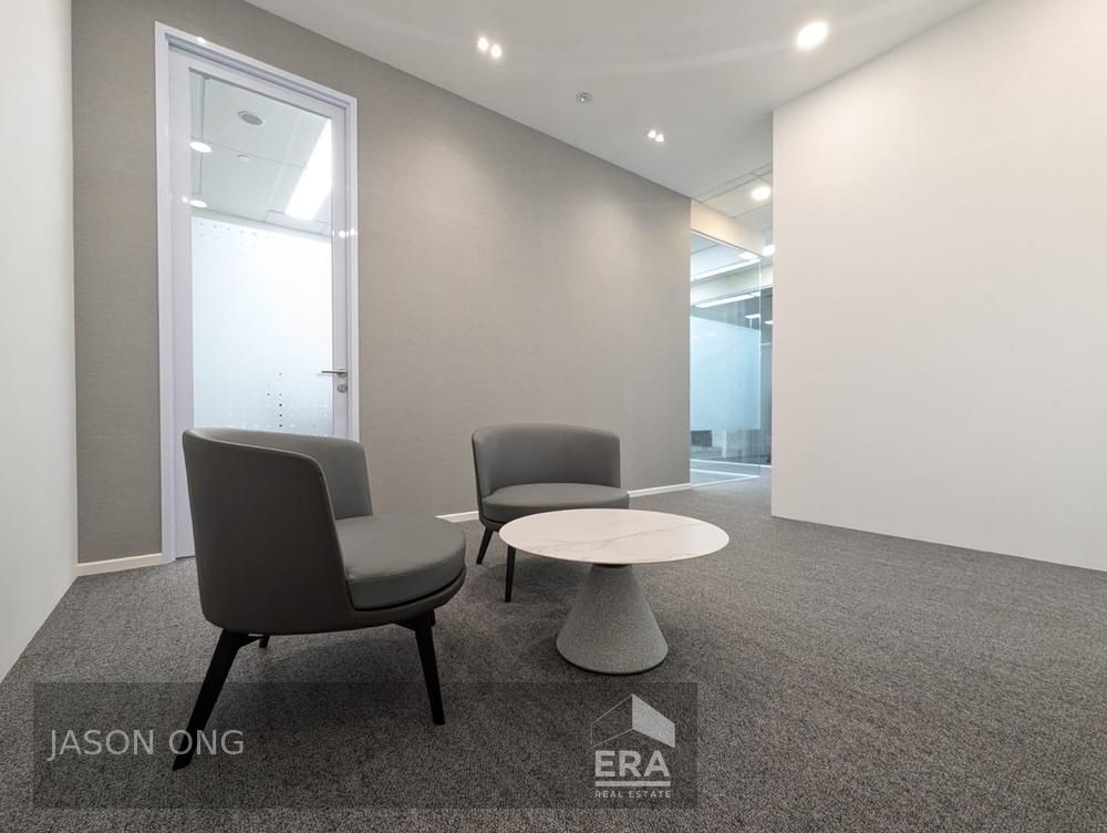 Brand New Fitted Office Unit for 25pax With Director & Meeting Room