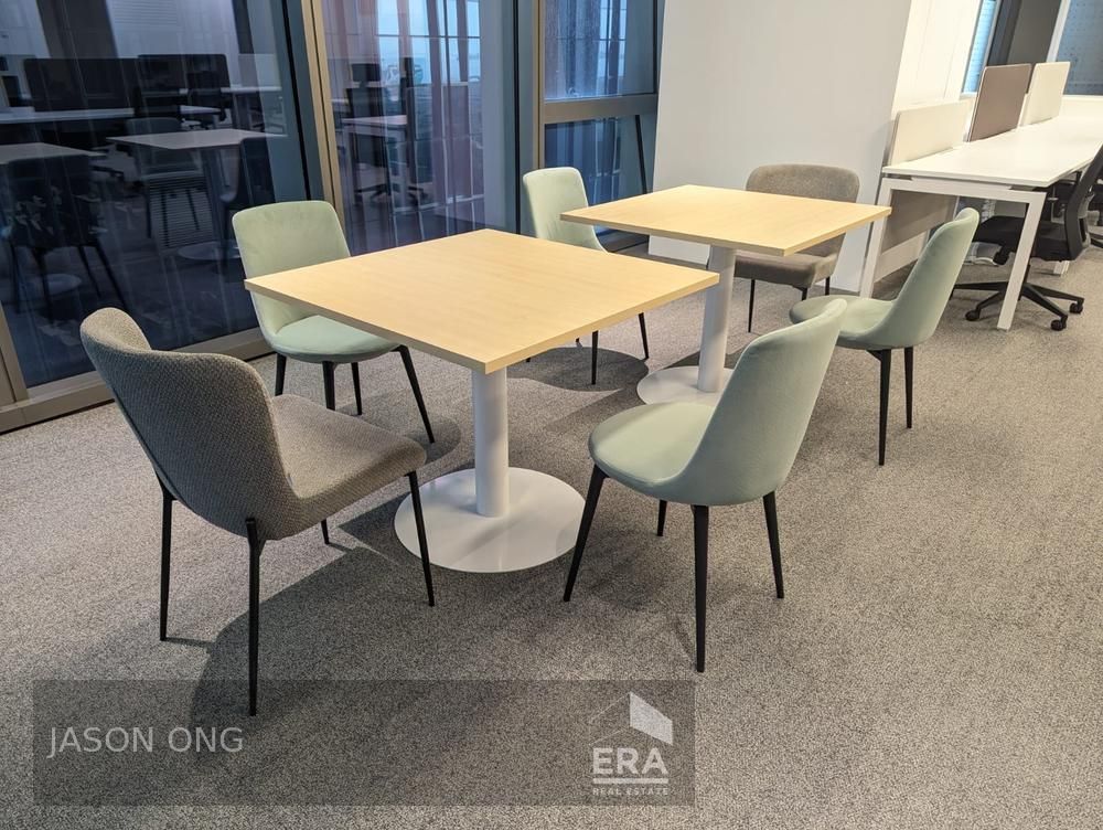 Brand New Fitted Office Unit for 25pax With Director & Meeting Room