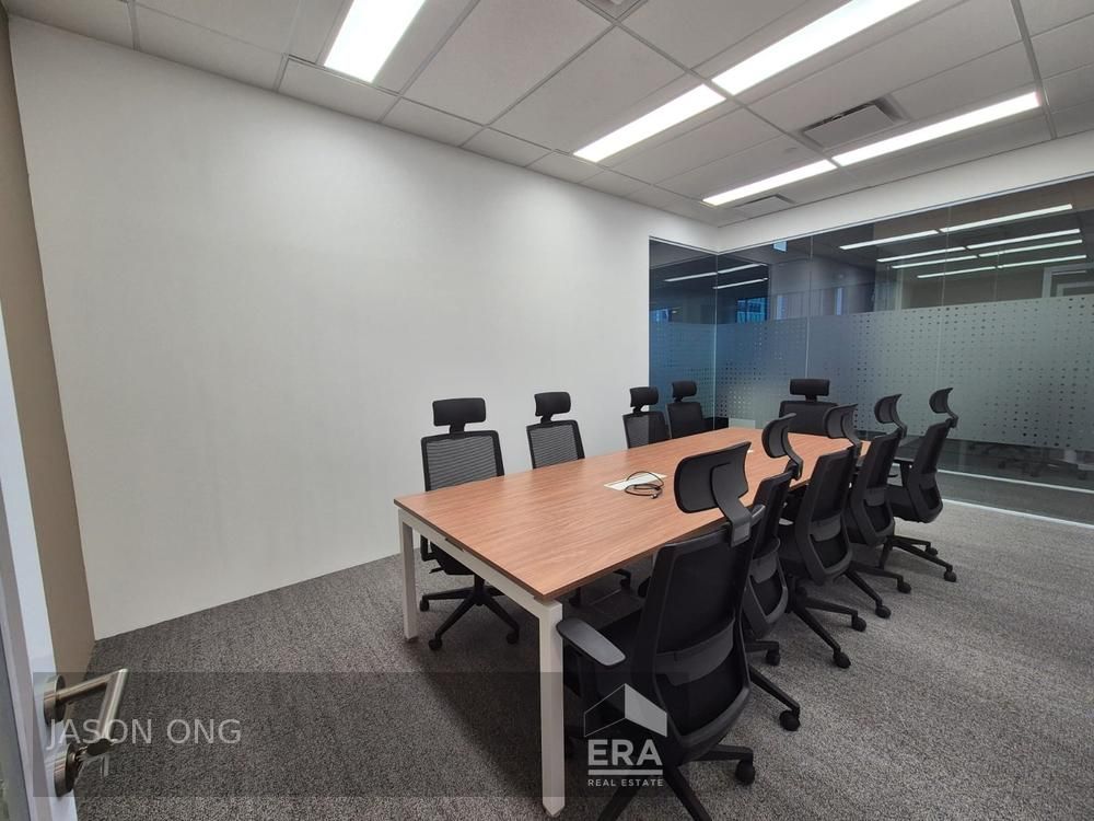 Brand New Fitted Office Unit for 25pax With Director & Meeting Room