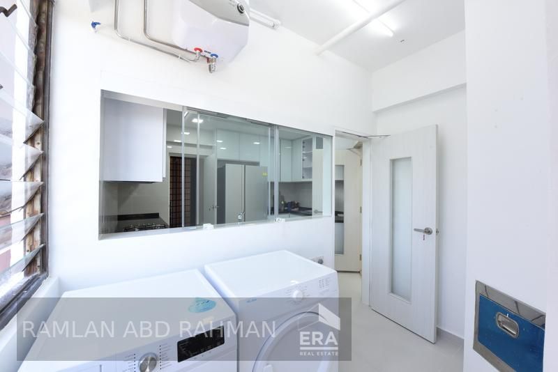 3+1 Bedrooms @ 73 Meyer Road, Hawai Tower