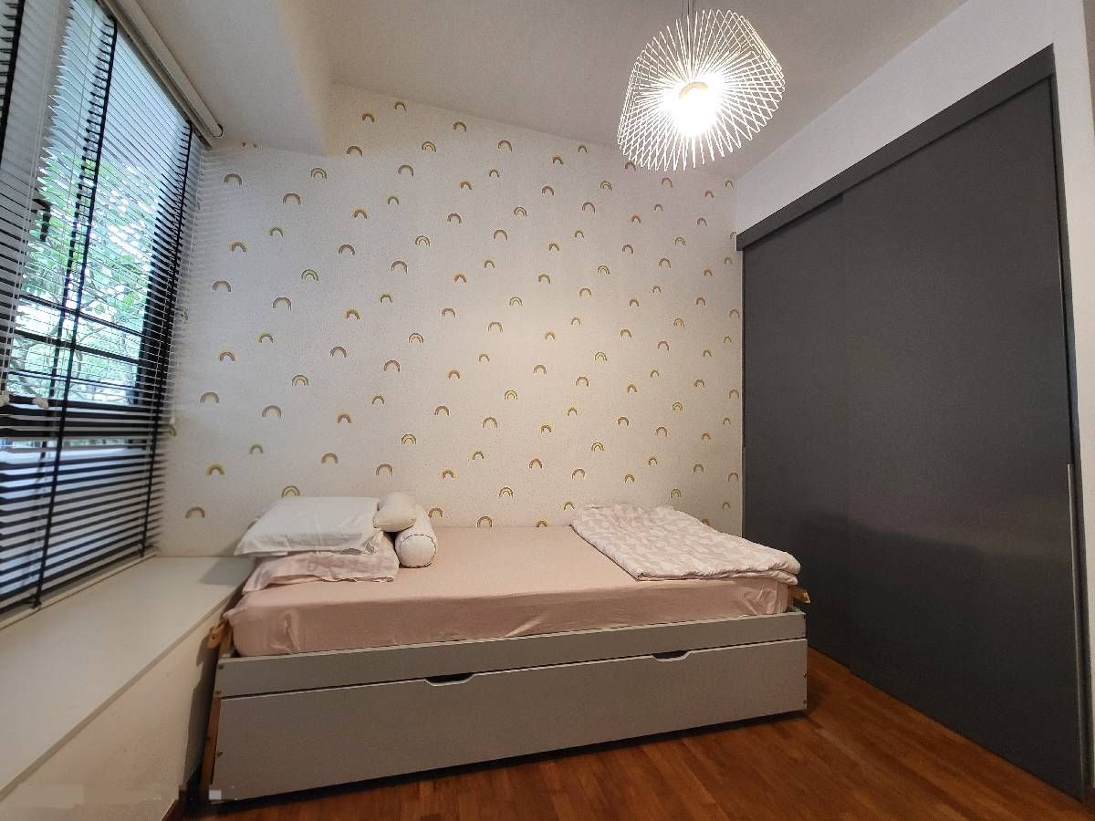 8 @ Woodleigh Condominium For Rent, $6,600, 3 Bed 3 Bath 1,335 sqft $4.94 psf