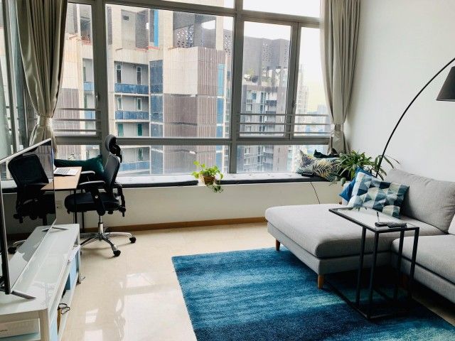 Martin Place Residences Condominium For Rent, $4,300, 1 Bed 1 Bath 592 sqft $7.26 psf