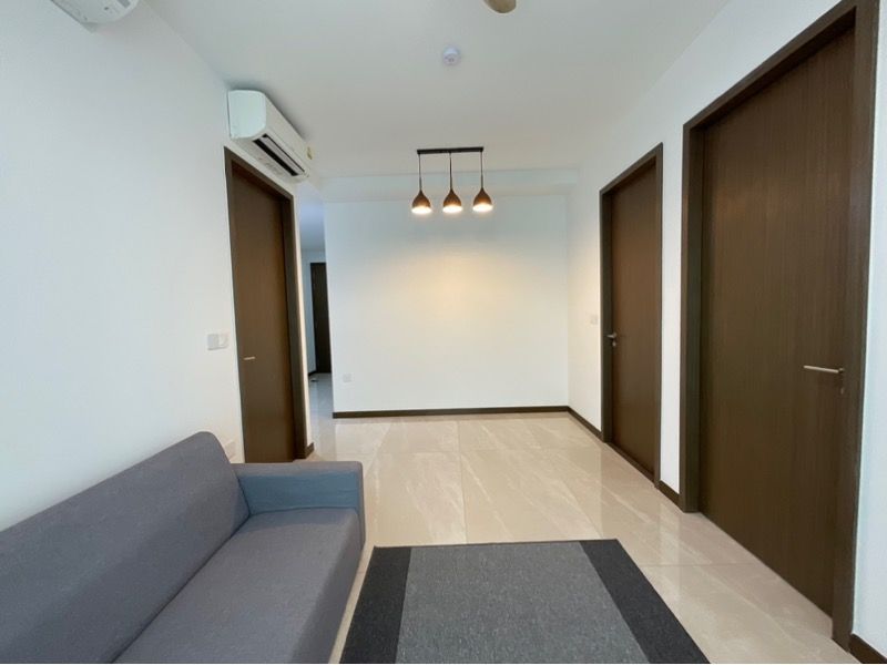 Normanton Park Condominium For Rent, $4,200, 2 Bed 1 Bath 635 sqft $6.61 psf