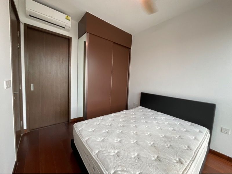 Normanton Park Condominium For Rent, $4,200, 2 Bed 1 Bath 635 sqft $6.61 psf