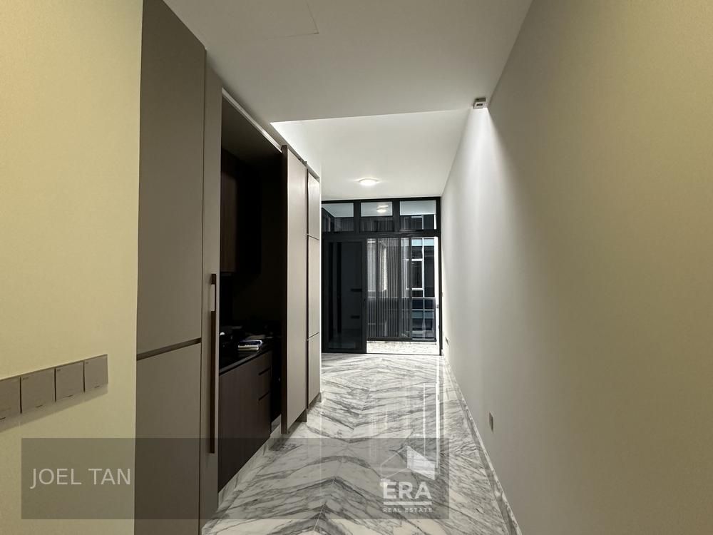 Walk to Holland Village. Ready From Jan 2026. Video Available.