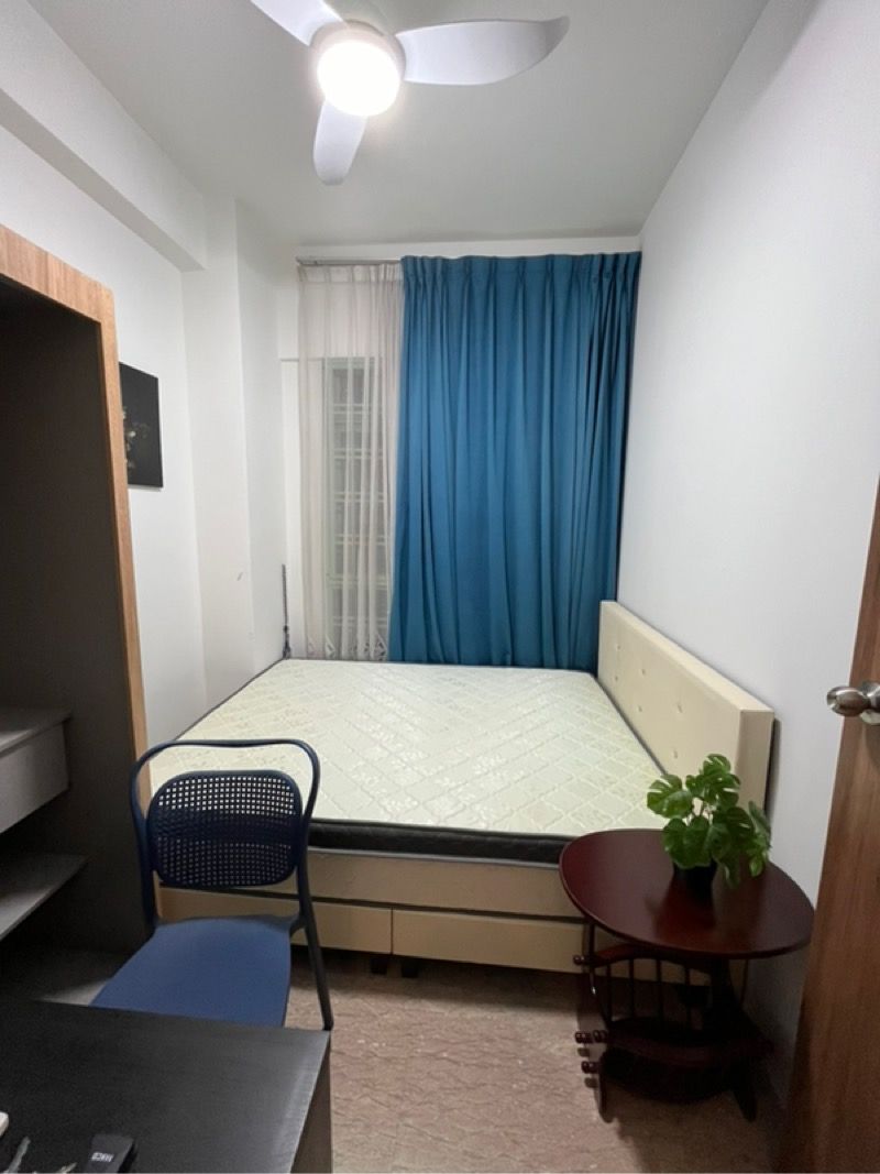 Tiara Apartment Room Rental, $1,400, 1 Bed 1 Bath 100 sqft $14.00 psf