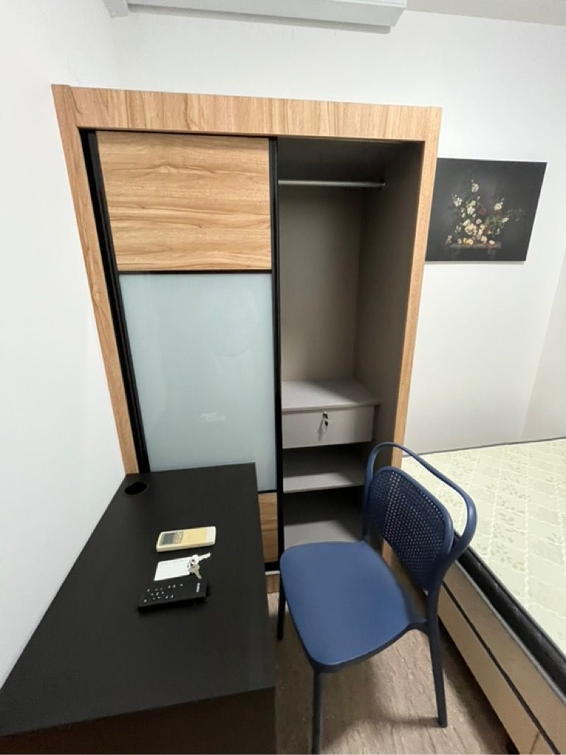 Tiara Apartment Room Rental, $1,400, 1 Bed 1 Bath 100 sqft $14.00 psf