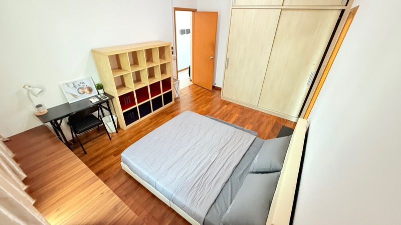 The Spectrum Condominium Room Rental, $1,500, 1 Bed 1 Bath 100 sqft $15.00 psf