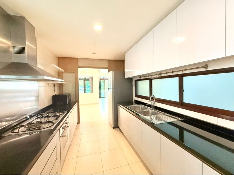 Varsity Park Condominium Condominium For Rent, $6,700, 3 Bed 3 Bath 1,636 sqft $4.10 psf