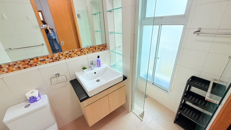 The Spectrum Condominium Room Rental, $2,450, 1 Bed 1 Bath 100 sqft $24.50 psf