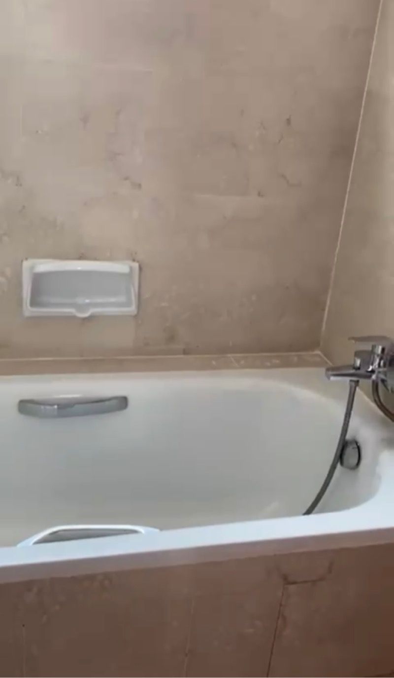 Emerald Garden Condominium Room Rental, $1,349, 1 Bed 1 Bath 120 sqft $11.24 psf