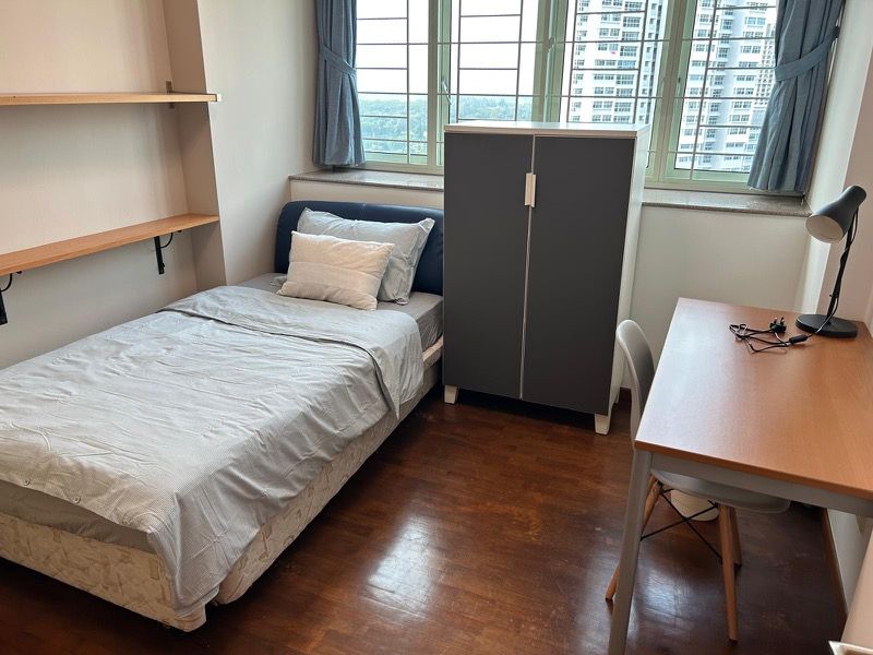 Queens Condominium Room Rental, $1,450, 1 Bed 1 Bath 180 sqft $8.06 psf Condominium | D03  | Prop-GPT the AI-Powered Property Guru