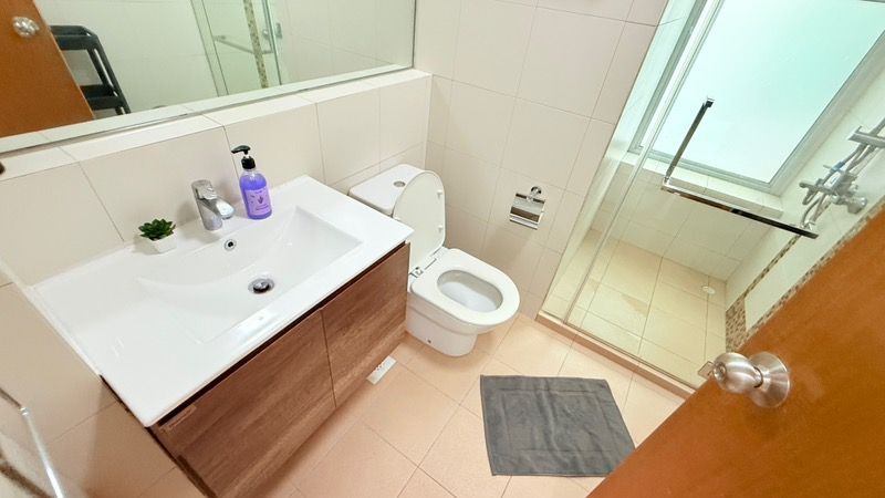 The Spectrum Condominium Room Rental, $1,350, 1 Bed 1 Bath 100 sqft $13.50 psf