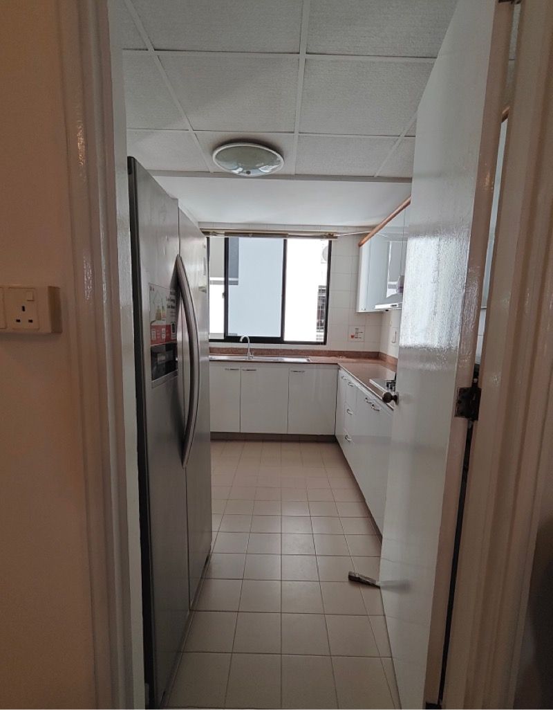 Central Green Condominium Room Rental, $1,150, 1 Bed 1 Bath 100 sqft $11.50 psf