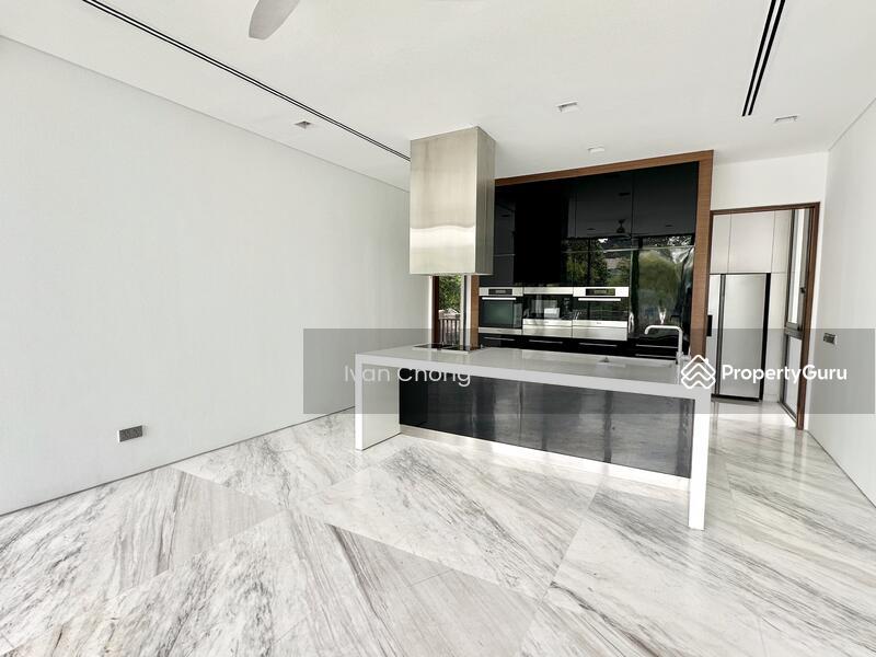 Detached for Rent, Modern Villa with 6 bedrooms, infinity pool, jacuzzis and private berth, SGD 33,000 | 99-year Leasehold