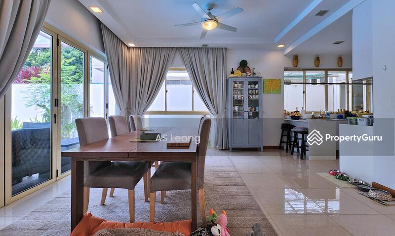 Detached for Rent, Hilltop Bungalow w Pool near Australian American French Nexus School, SGD 20,000