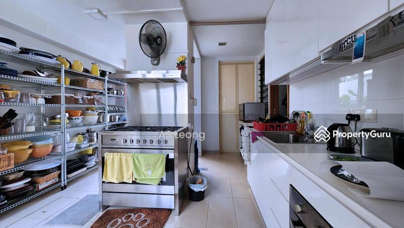 Detached for Rent, Hilltop Bungalow w Pool near Australian American French Nexus School, SGD 20,000