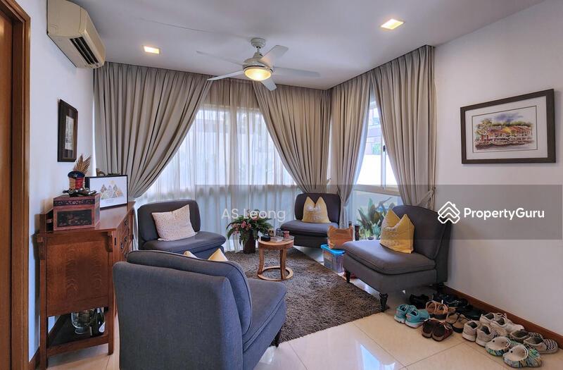 Detached for Rent, Hilltop Bungalow w Pool near Australian American French Nexus School, SGD 20,000